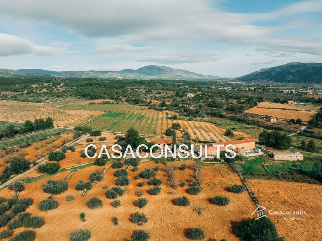 4 sypialnia Willa na sprzedaż w Les Useres z basenem garażem - 385 000 € (Ref: 9565488)