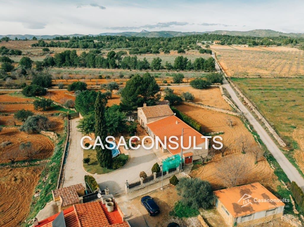 4 sypialnia Willa na sprzedaż w Les Useres z basenem garażem - 385 000 € (Ref: 9565488)