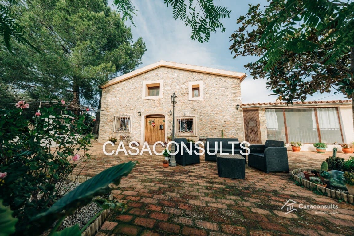 4 sypialnia Willa na sprzedaż w Les Useres z basenem garażem - 385 000 € (Ref: 9565488)