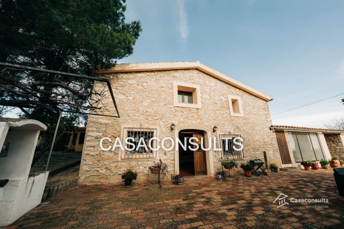 4 sypialnia Willa na sprzedaż w Les Useres z basenem garażem - 385 000 € (Ref: 9565488)