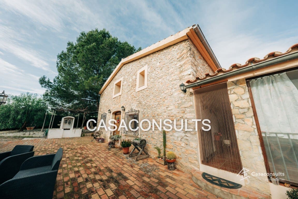 4 sypialnia Willa na sprzedaż w Les Useres z basenem garażem - 385 000 € (Ref: 9565488)