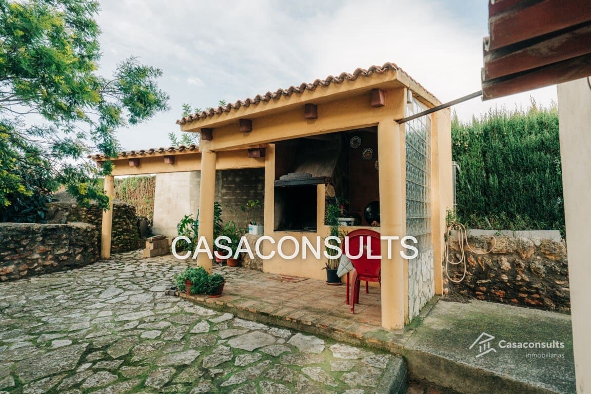 4 sypialnia Willa na sprzedaż w Les Useres z basenem garażem - 385 000 € (Ref: 9565488)