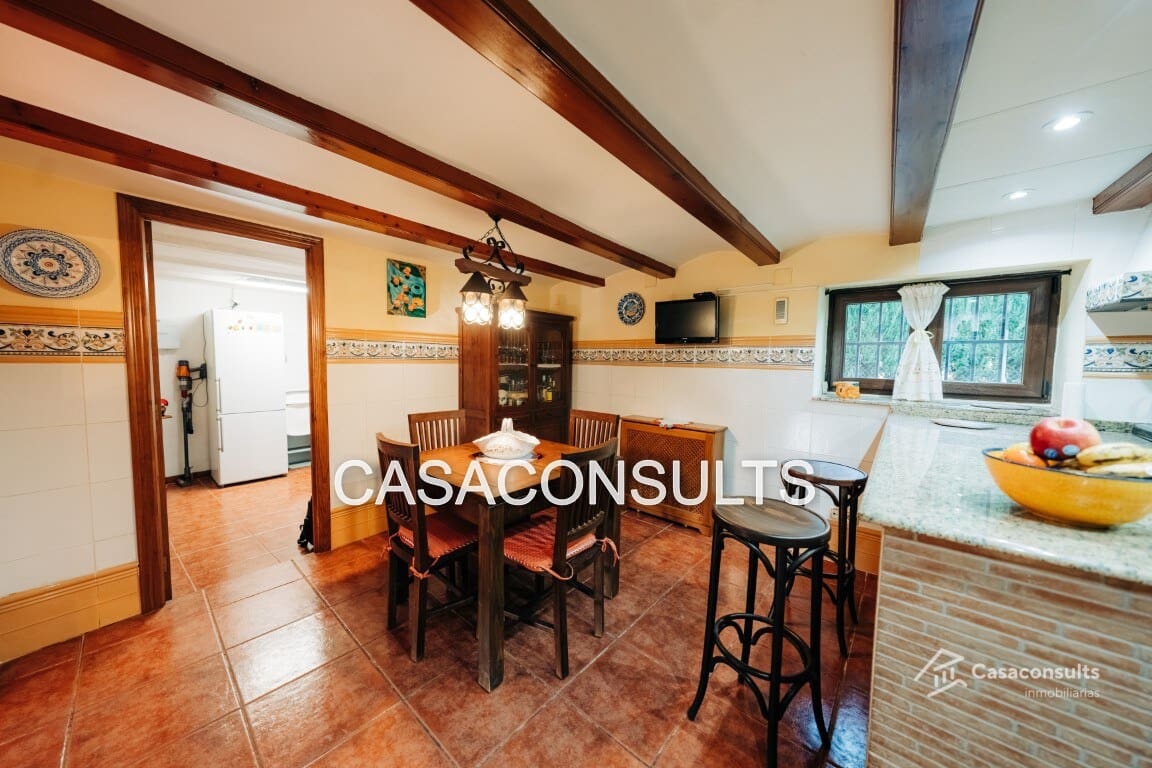 4 sypialnia Willa na sprzedaż w Les Useres z basenem garażem - 385 000 € (Ref: 9565488)