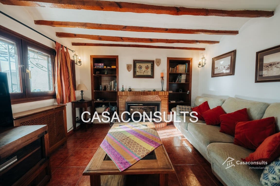 4 sypialnia Willa na sprzedaż w Les Useres z basenem garażem - 385 000 € (Ref: 9565488)