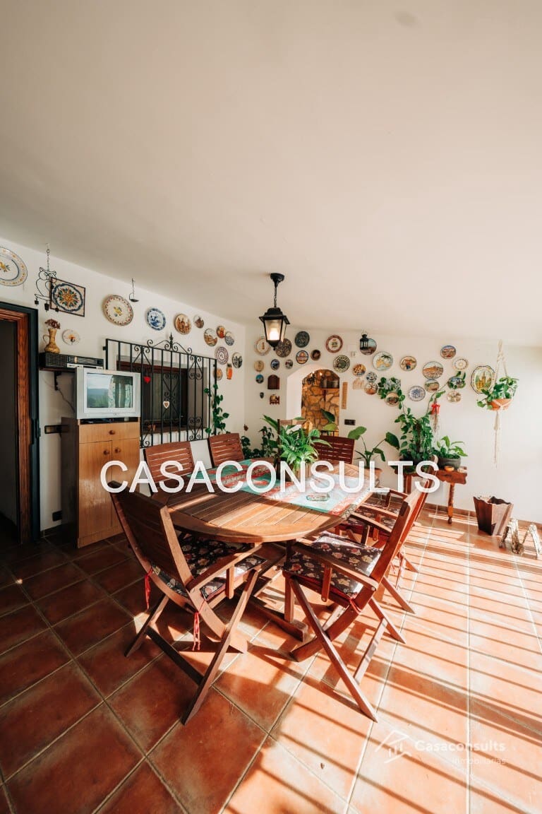 4 sypialnia Willa na sprzedaż w Les Useres z basenem garażem - 385 000 € (Ref: 9565488)