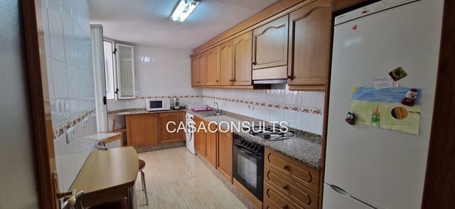 3 soveværelse Lejlighed til salg i Llucena  - € 90.000 (Ref: 9569633)