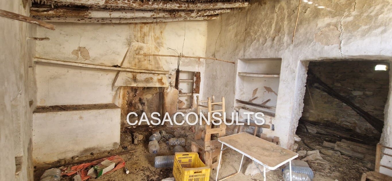 2 soveværelse Villa til salg i Les Useres - € 35.000 (Ref: 9571489)