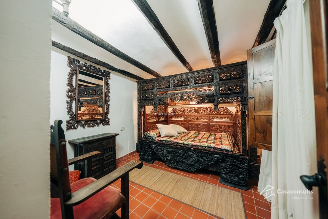 Casa de 3 habitaciones en Vilafamés en venta - 250.000 € (Ref: 9571987)