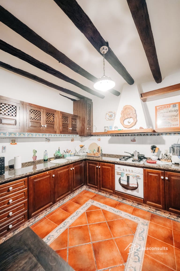 Casa de 3 habitaciones en Vilafamés en venta - 250.000 € (Ref: 9571987)