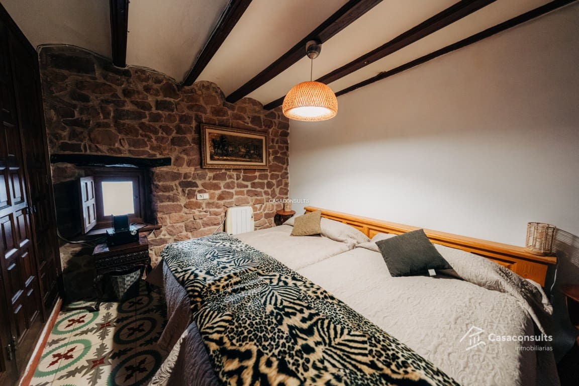 Casa de 3 habitaciones en Vilafamés en venta - 250.000 € (Ref: 9571987)