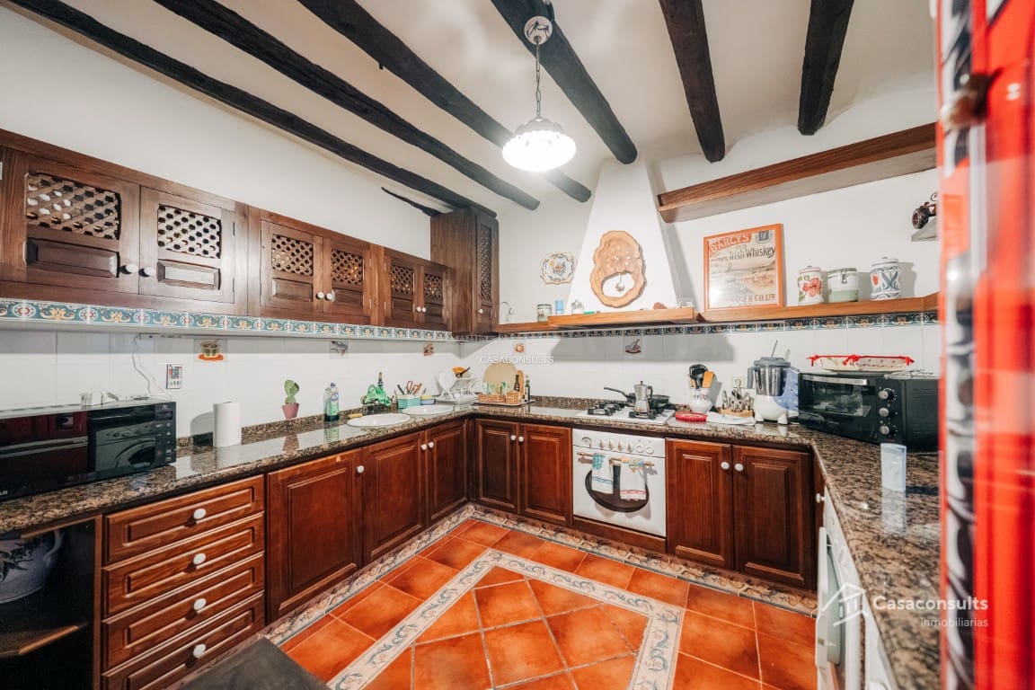 Casa de 3 habitaciones en Vilafamés en venta - 250.000 € (Ref: 9571987)