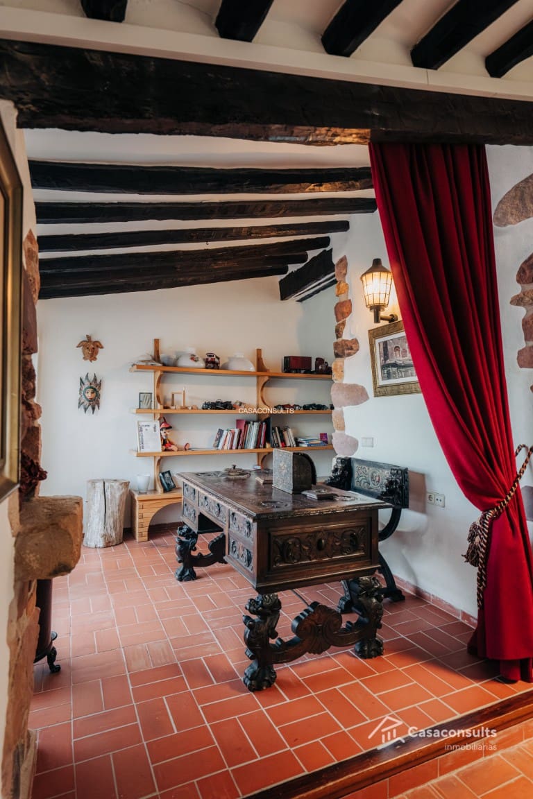 Casa de 3 habitaciones en Vilafamés en venta - 250.000 € (Ref: 9571987)