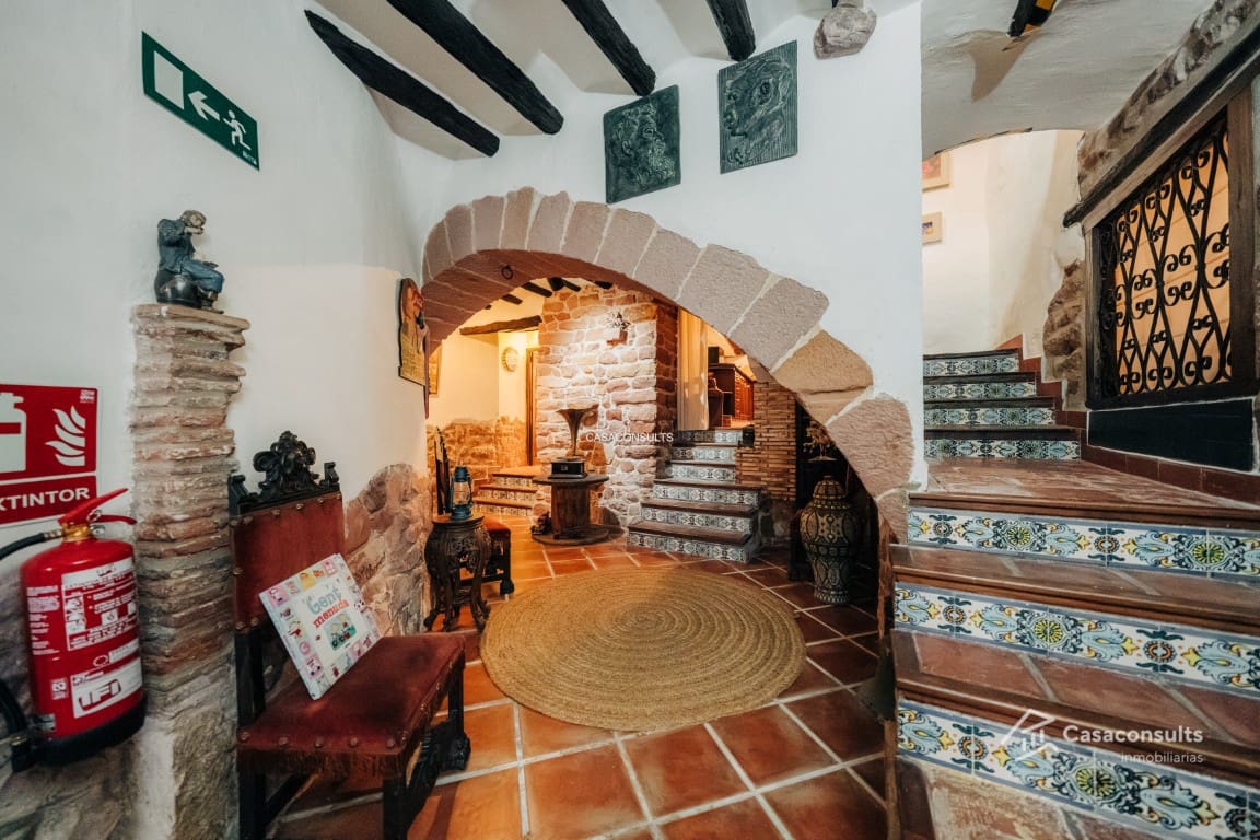 Casa de 3 habitaciones en Vilafamés en venta - 250.000 € (Ref: 9571987)