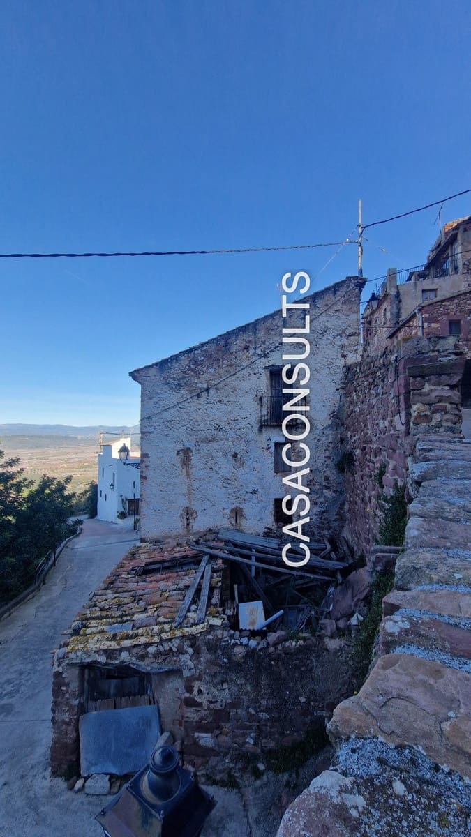 Hus til salgs i Vilafames - € 24 000 (Ref: 9622929)