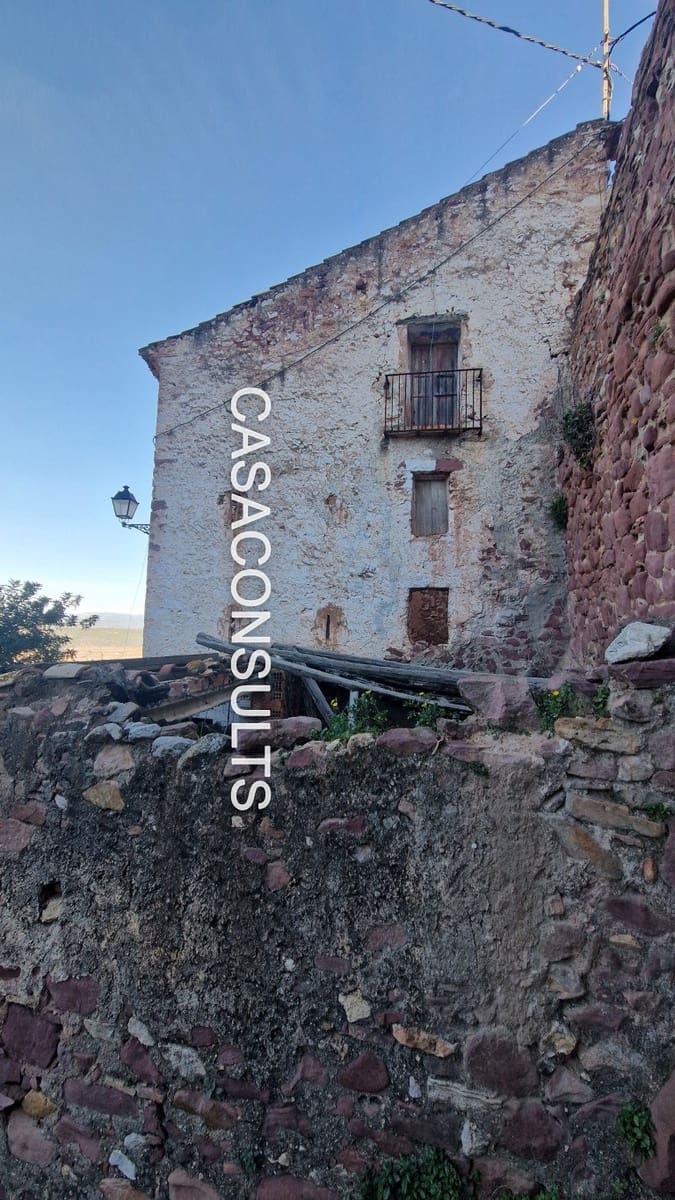 Hus til salgs i Vilafames - € 24 000 (Ref: 9622929)