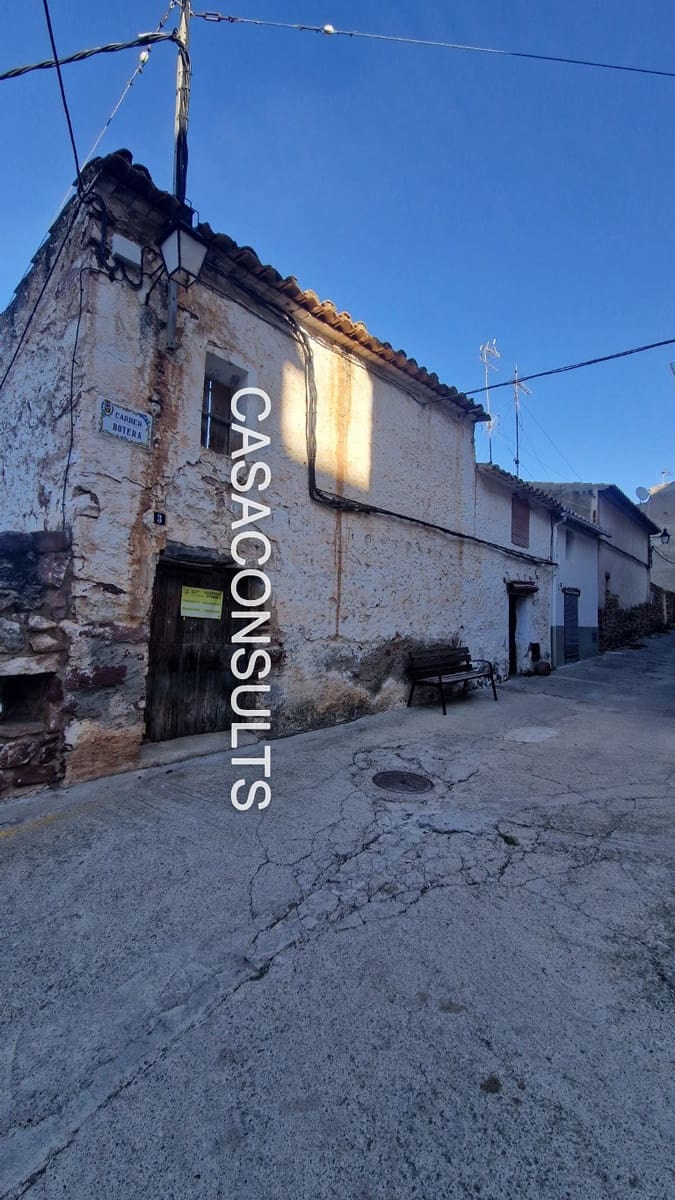 Hus til salgs i Vilafames - € 24 000 (Ref: 9622929)