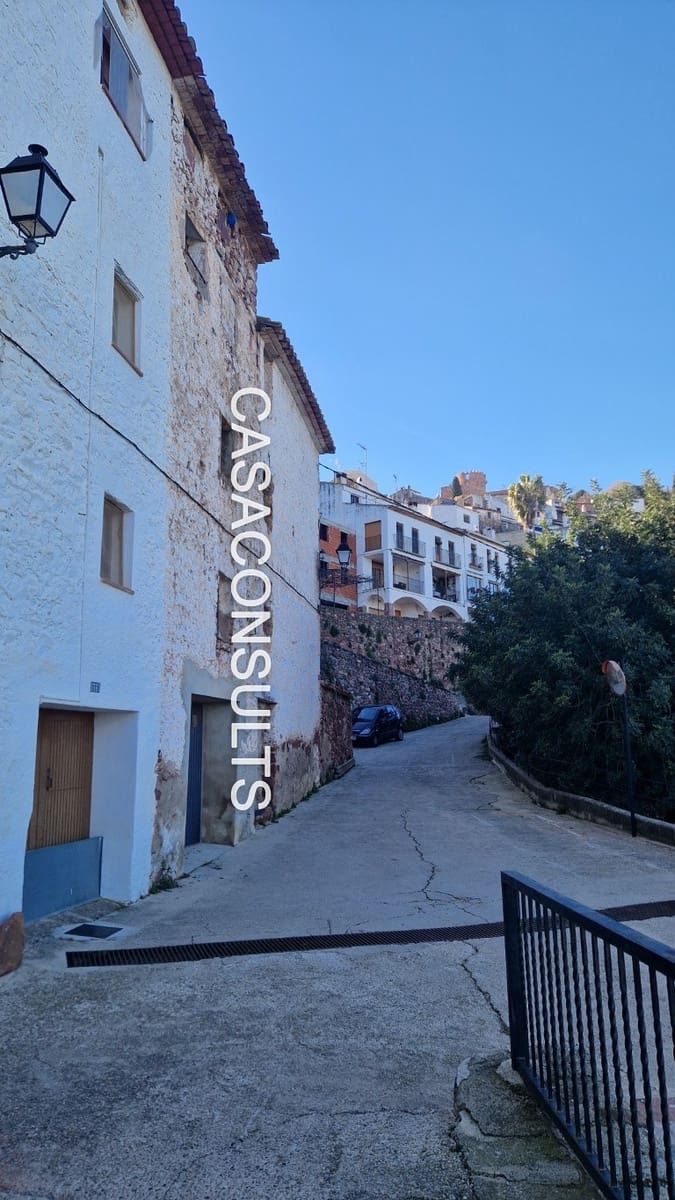 Hus til salgs i Vilafames - € 24 000 (Ref: 9622929)