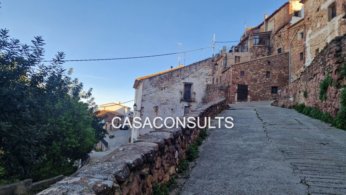 Hus til salgs i Vilafames - € 24 000 (Ref: 9622929)