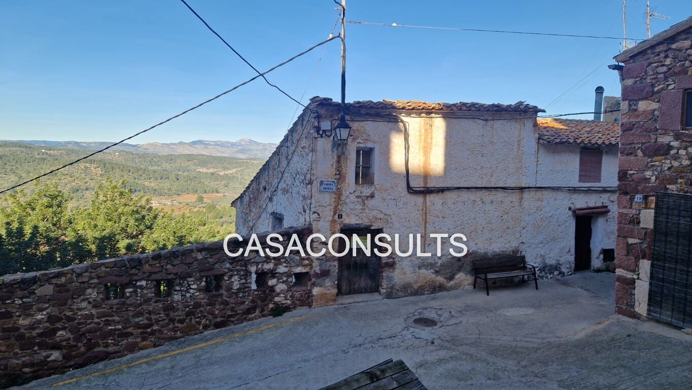 Hus til salgs i Vilafames - € 24 000 (Ref: 9622929)