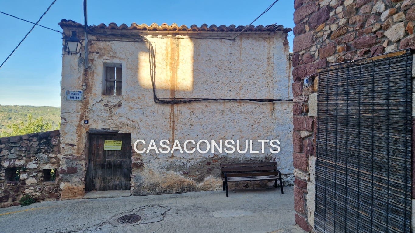 Hus til salgs i Vilafames - € 24 000 (Ref: 9622929)