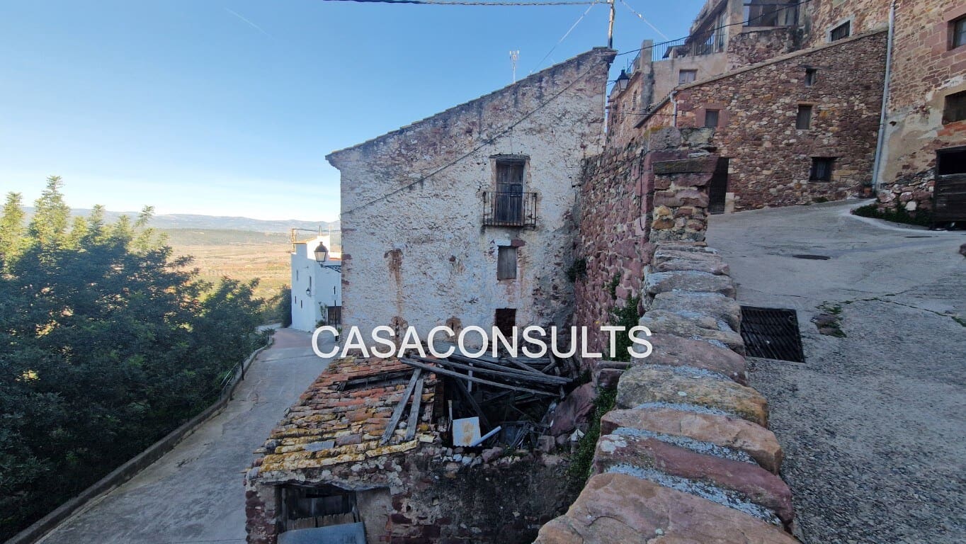 Hus til salgs i Vilafames - € 24 000 (Ref: 9622929)