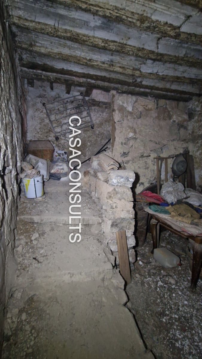 Casa de 3 habitaciones en Les Useres en venta - 26.000 € (Ref: 9626117)