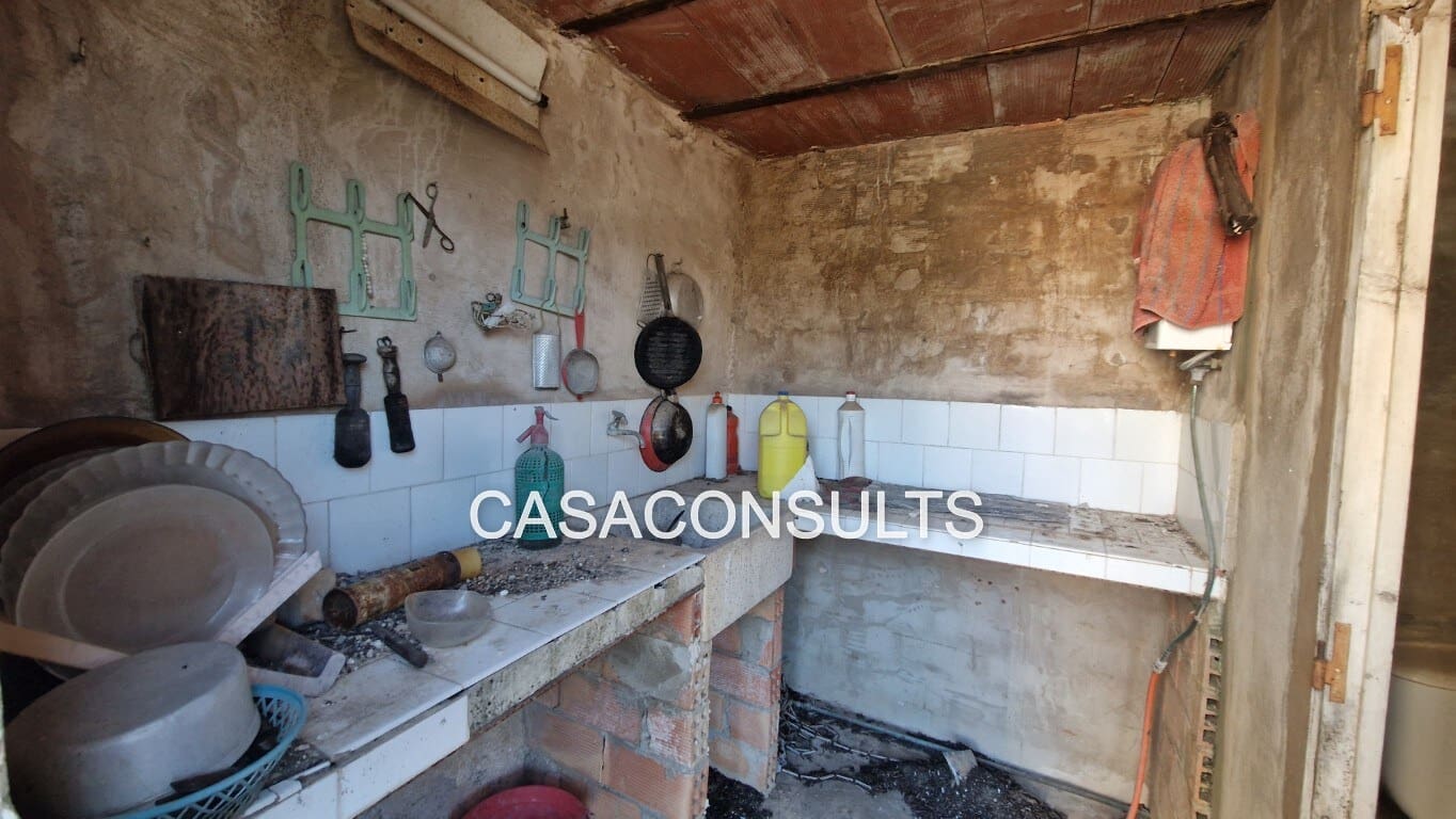 Casa de 3 habitaciones en Les Useres en venta - 26.000 € (Ref: 9626117)
