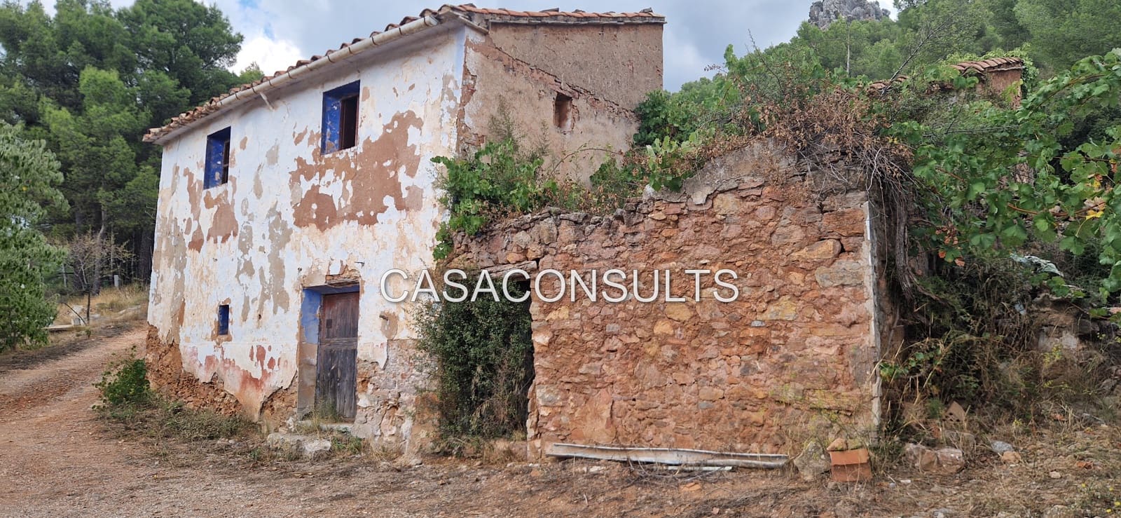 Willa na sprzedaż w Llucena  - 64 000 € (Ref: 9628099)