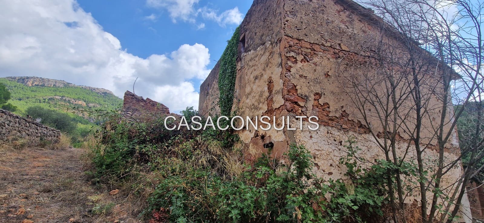 Willa na sprzedaż w Llucena  - 64 000 € (Ref: 9628099)