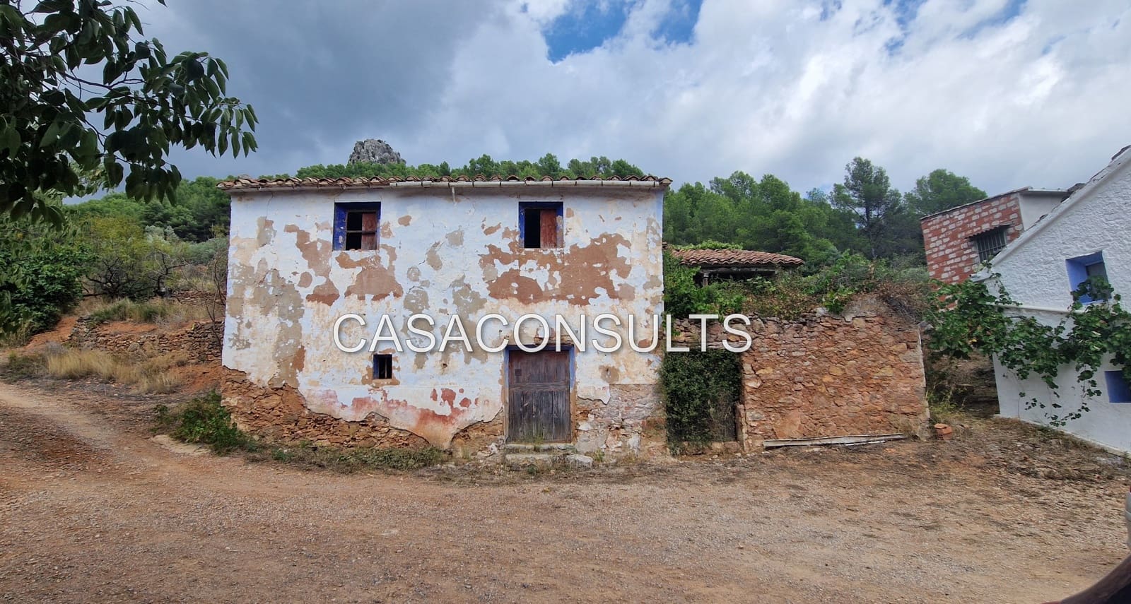 Willa na sprzedaż w Llucena  - 64 000 € (Ref: 9628099)