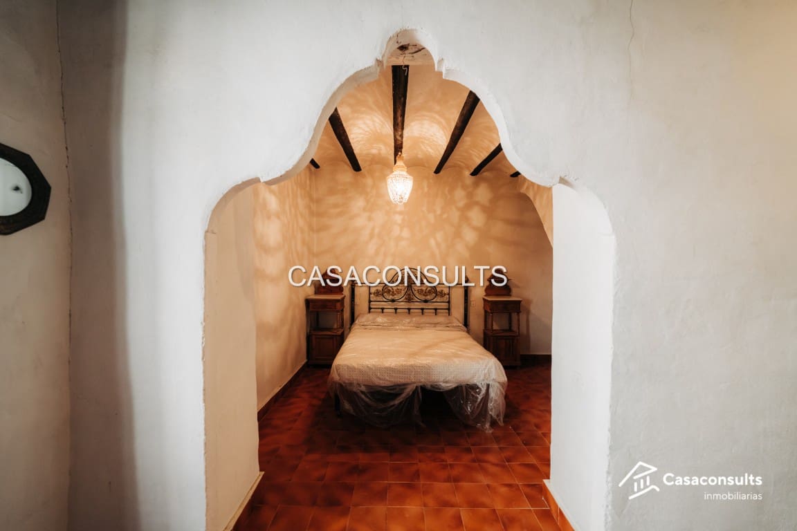 2 bedroom Townhouse for sale in Sant Jordi - € 350,000 (Ref: 9645898)