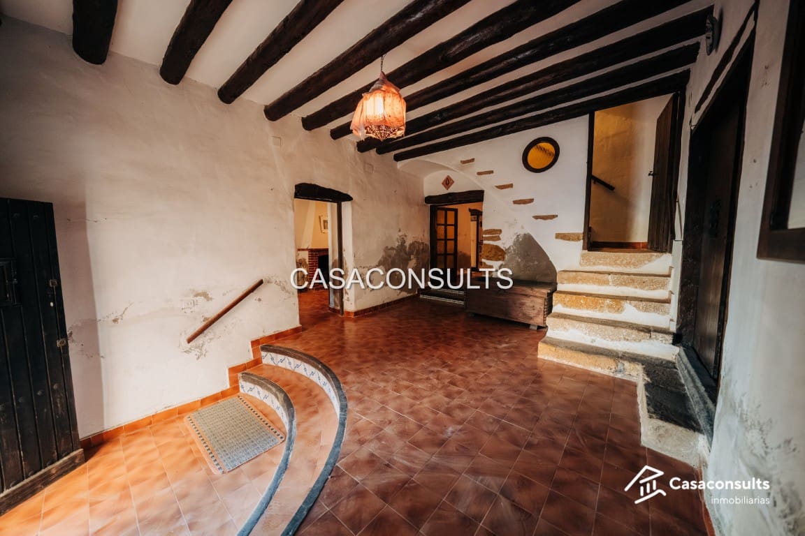 2 bedroom Townhouse for sale in Sant Jordi - € 350,000 (Ref: 9645898)