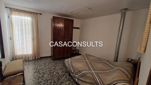 4 bedroom Townhouse for sale in Albocàsser - € 89,000 (Ref: 9656626)