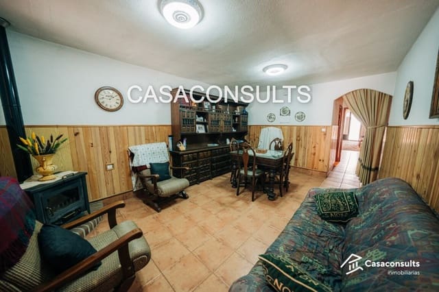 4 slaapkamer Huis te koop in Albocàsser - € 89.000 (Ref: 9656626)