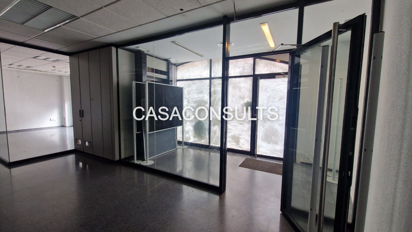 3 slaapkamer Winkelen te huur in Vilafames - € 1.400 (Ref: 9715487)