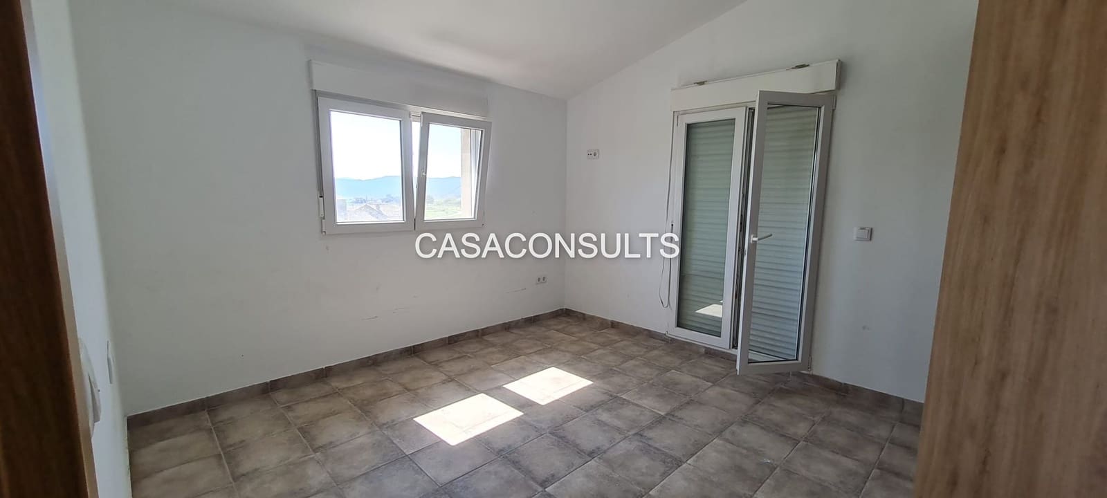 5 sypialnia Willa na sprzedaż w Les Useres - 260 000 € (Ref: 9778383)