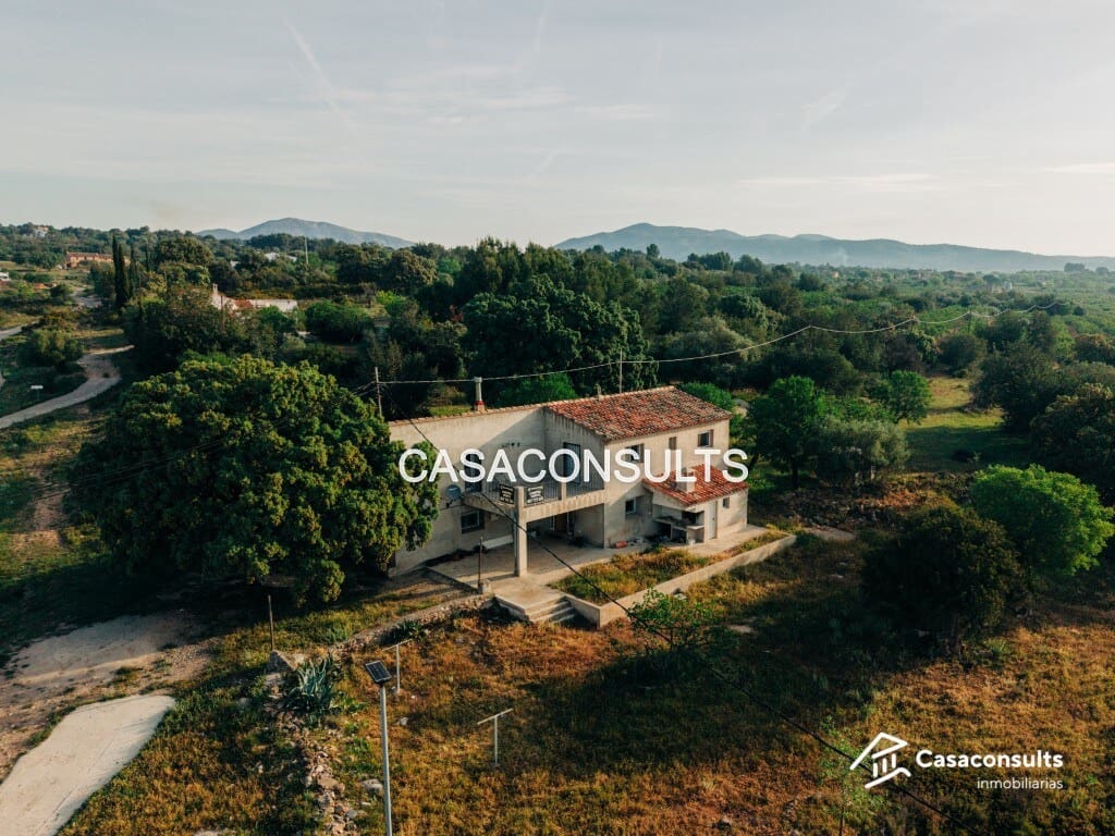6 soverom Villa til salgs i Les Useres - € 229 999 (Ref: 9778383)