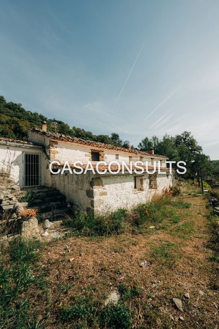 2 bedroom Villa for sale in Atzeneta del Maestrat - € 150,000 (Ref: 9823649)