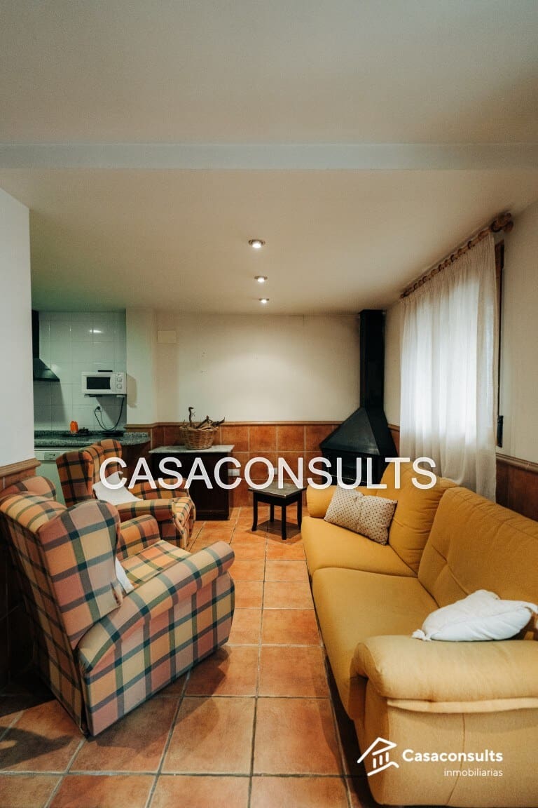 Casa de 4 habitaciones en Sierra Engarcerán en venta - 105.000 € (Ref: 9823829)