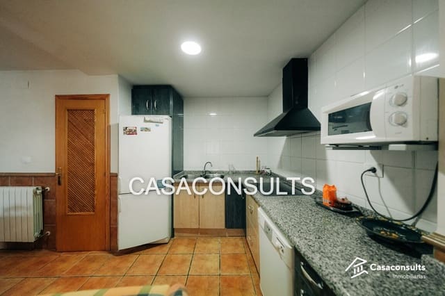 Casa de 4 habitaciones en Sierra Engarcerán en venta - 105.000 € (Ref: 9823829)