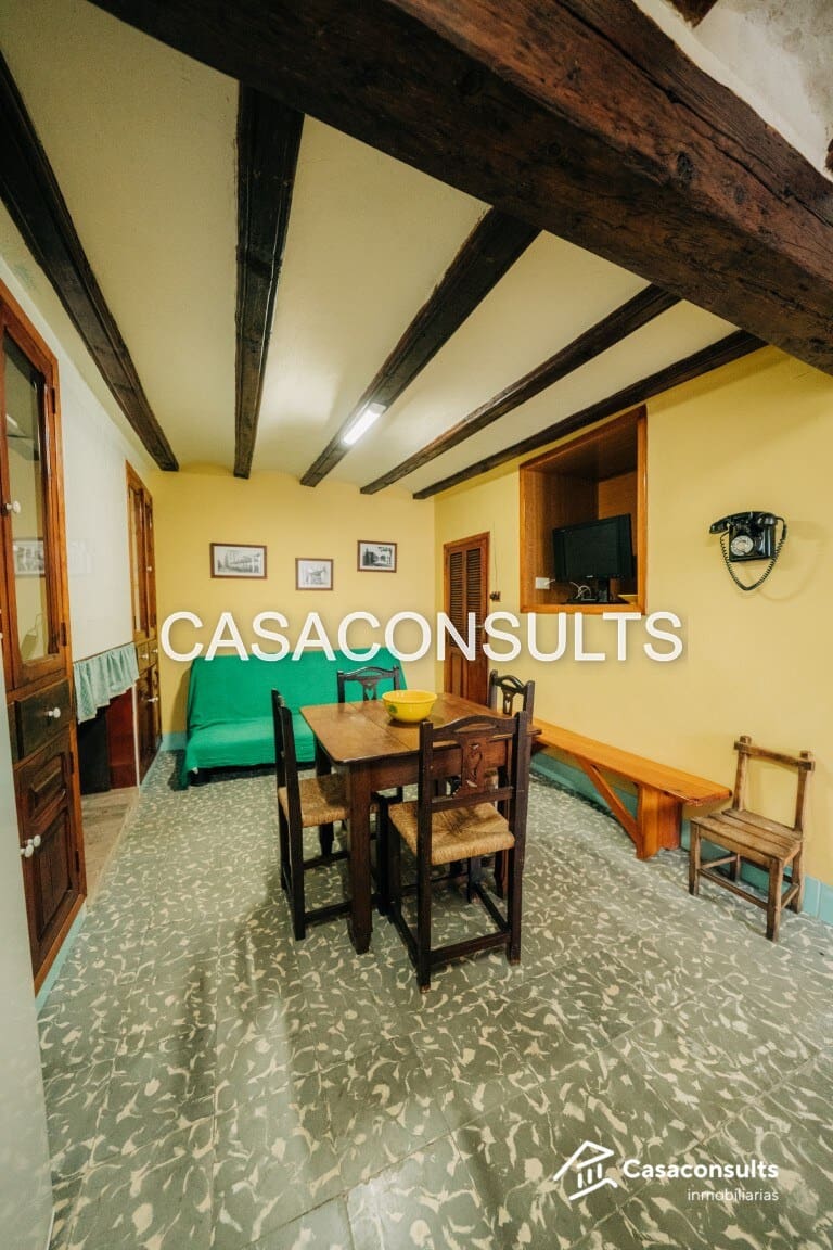 6 slaapkamer Huis te koop in Llucena  - € 75.000 (Ref: 9844051)