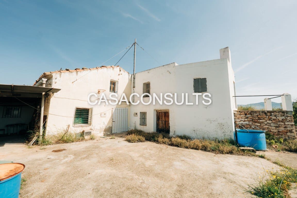 3 bedroom Villa for sale in Culla - € 80,000 (Ref: 9847800)