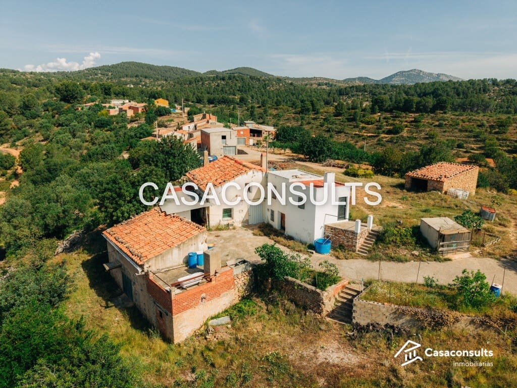 3 bedroom Villa for sale in Culla - € 80,000 (Ref: 9847800)