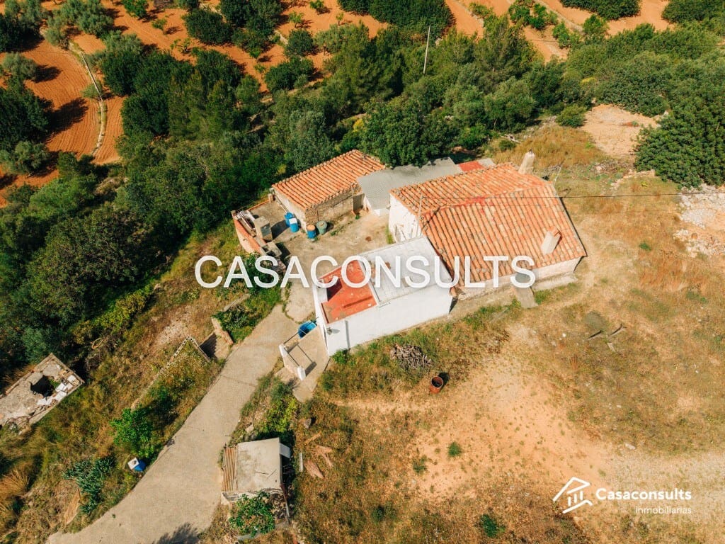 3 bedroom Villa for sale in Culla - € 80,000 (Ref: 9847800)