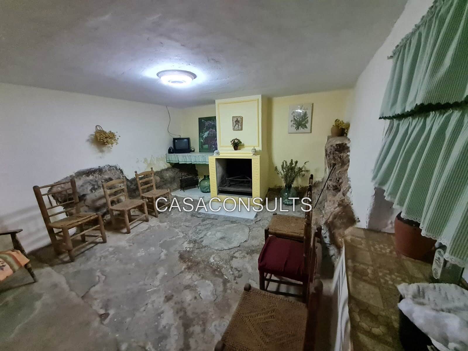 3 bedroom Villa for sale in Culla - € 80,000 (Ref: 9847800)