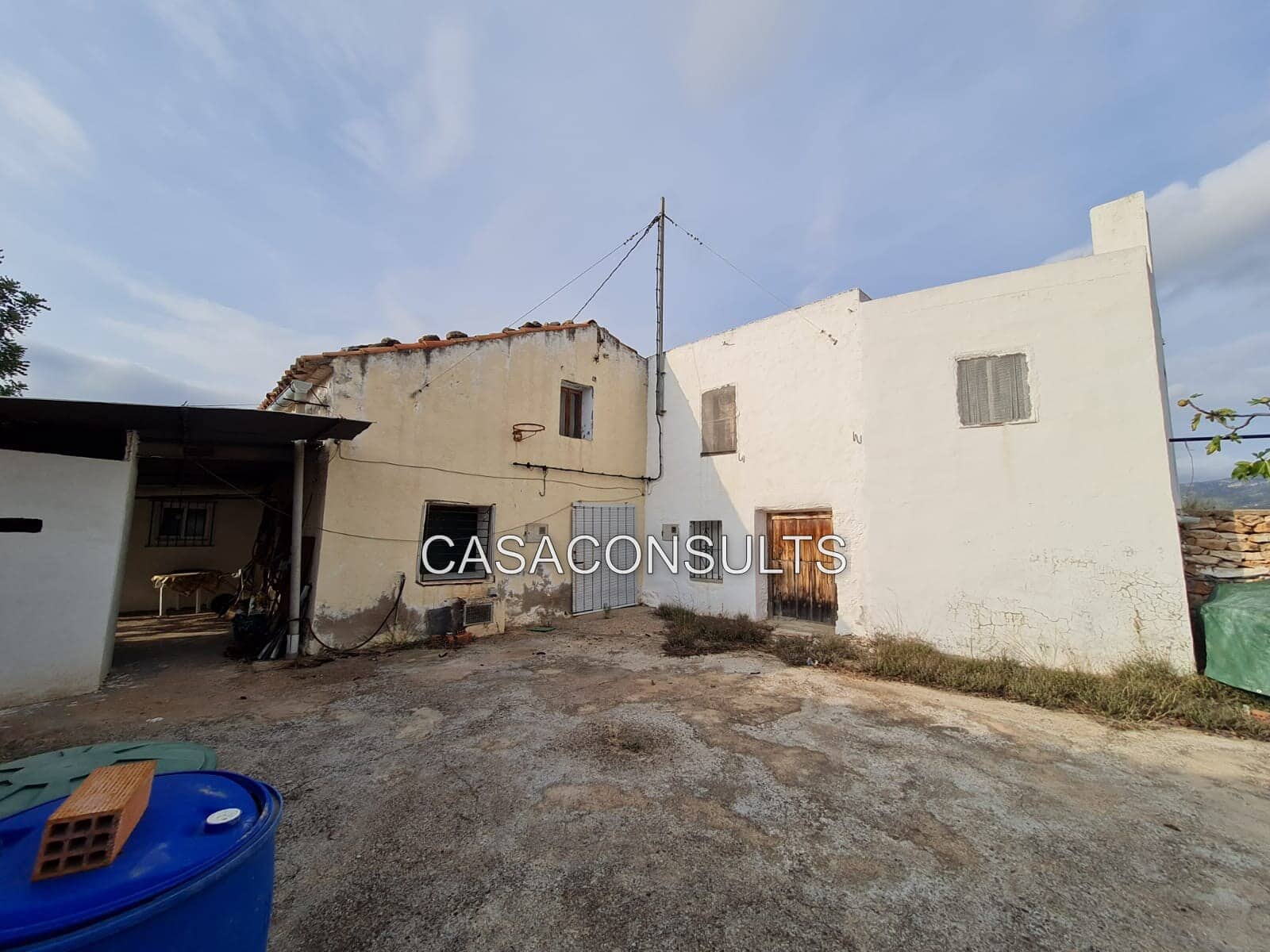 3 bedroom Villa for sale in Culla - € 80,000 (Ref: 9847800)