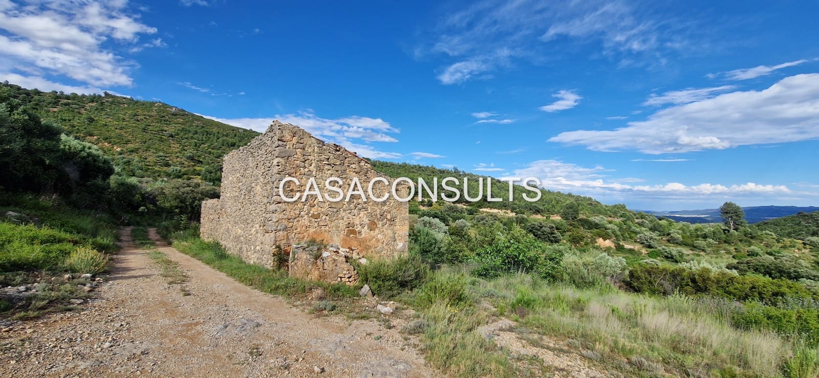 Undeveloped Land for sale in Les Useres - € 35,000 (Ref: 9921035)