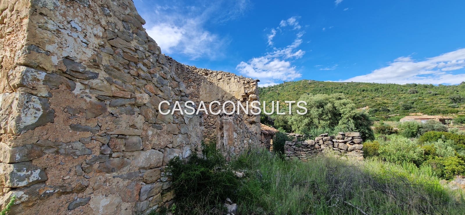 Undeveloped Land for sale in Les Useres - € 35,000 (Ref: 9921035)