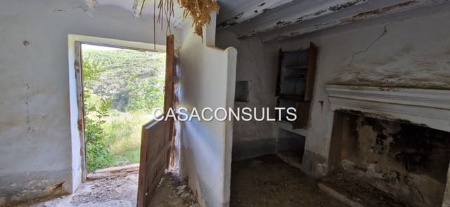Teren niezagospodarowany na sprzedaż w Les Useres - 60 000 € (Ref: 9921037)