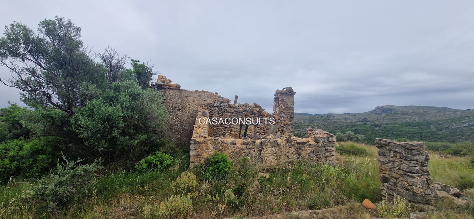 Undeveloped Land for sale in Les Useres - € 80,000 (Ref: 9921103)